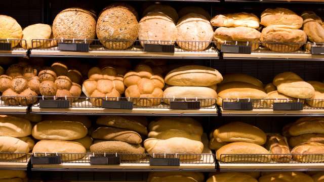 Bread on bakery shelves.