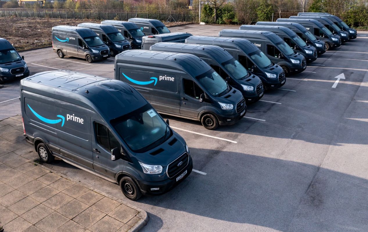 Amazon Prime vans.