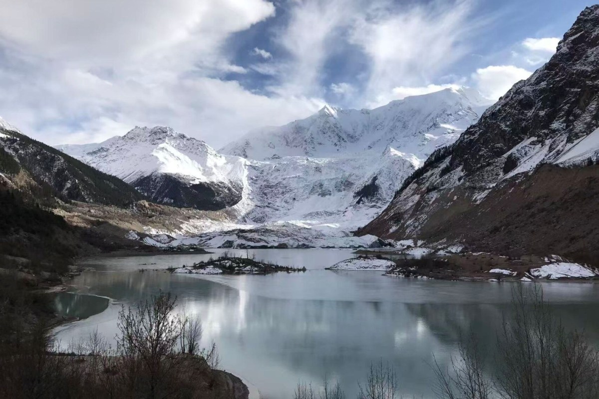 The Midui Glacier.