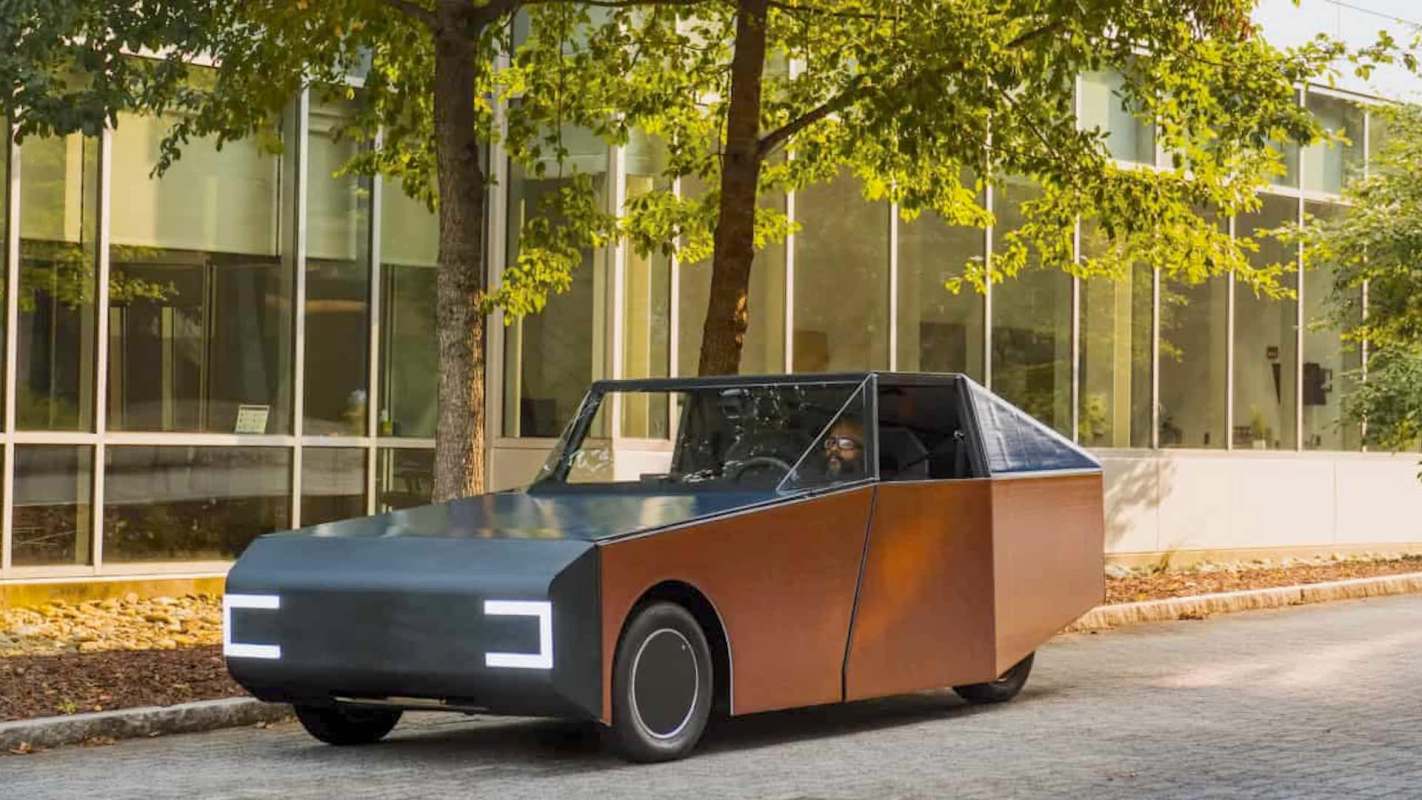 A Deep Orange 17 prototype.