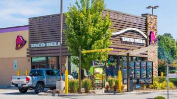 A Taco Bell.