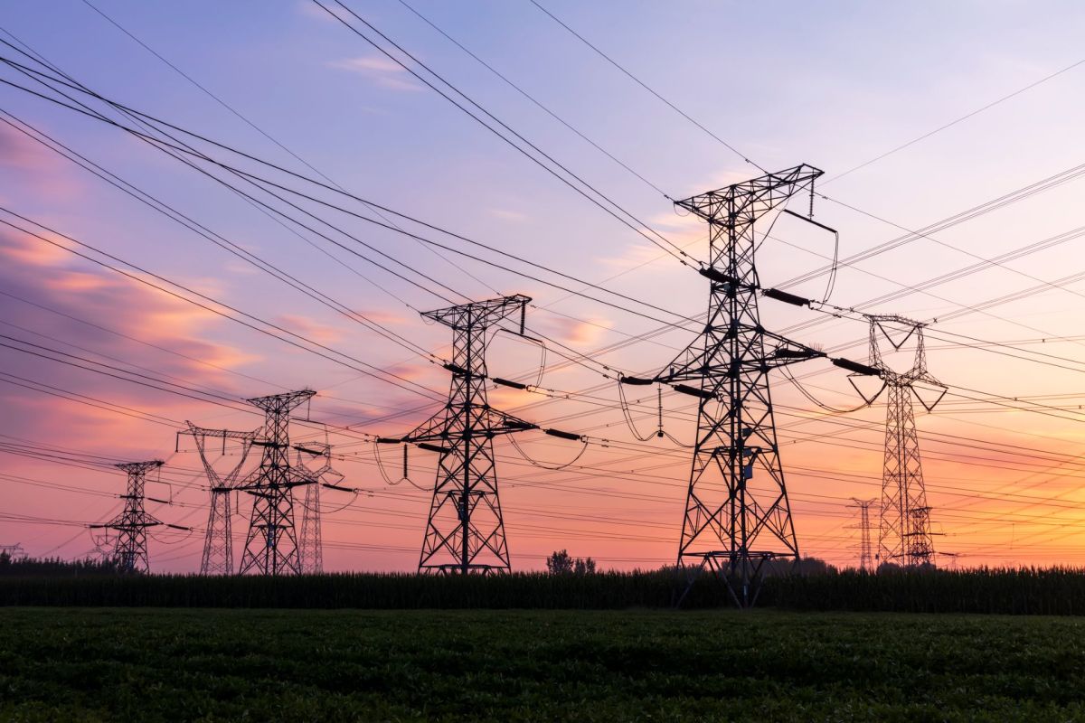 Pylons and high-voltage transmission lines.