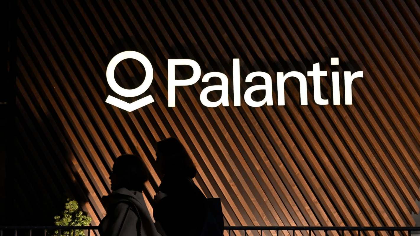 An illuminated Palantir sign.