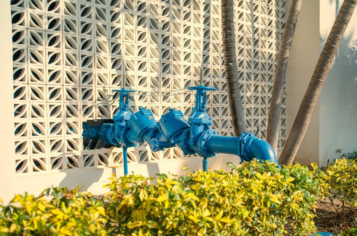 A water pipe.