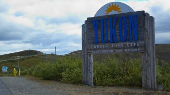 A welcome sign for Yukon.