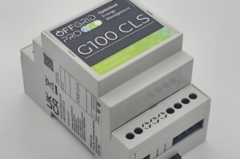 A device labeled "G100 CLS" for energy management with multiple connection ports on the side.