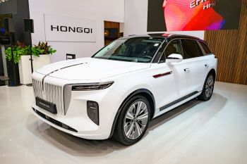 Hongqi's E-HS9 SUV car on display at a car show