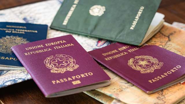Australian family says move to Italy will make them mortgage-free after wages stop covering mortgage