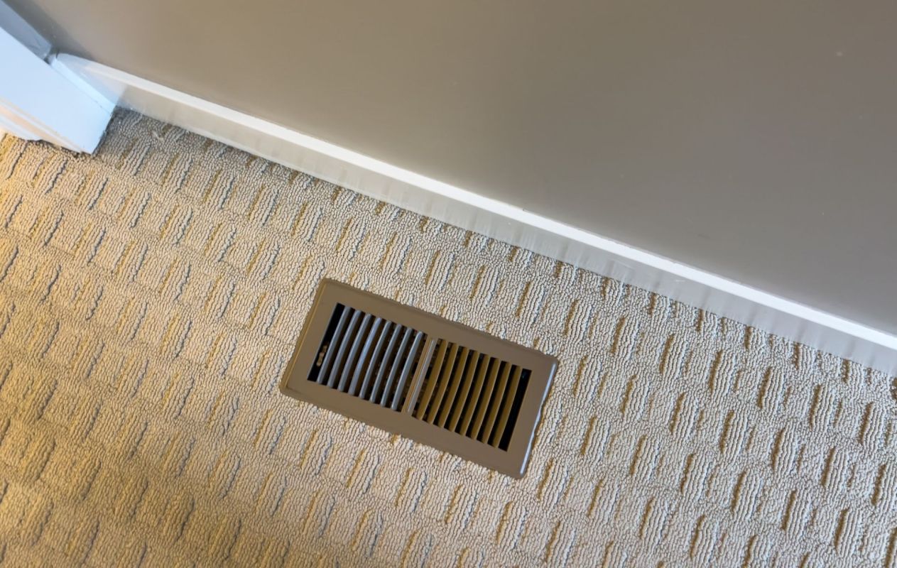A floor vent.