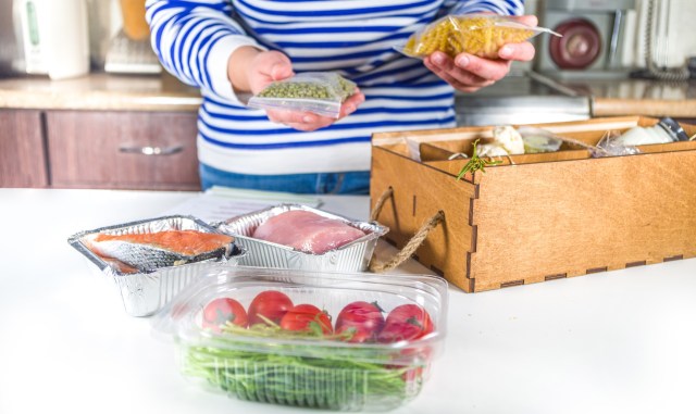 Life hack community says meal-delivery intro offers can pay off to use when you're sick or injured