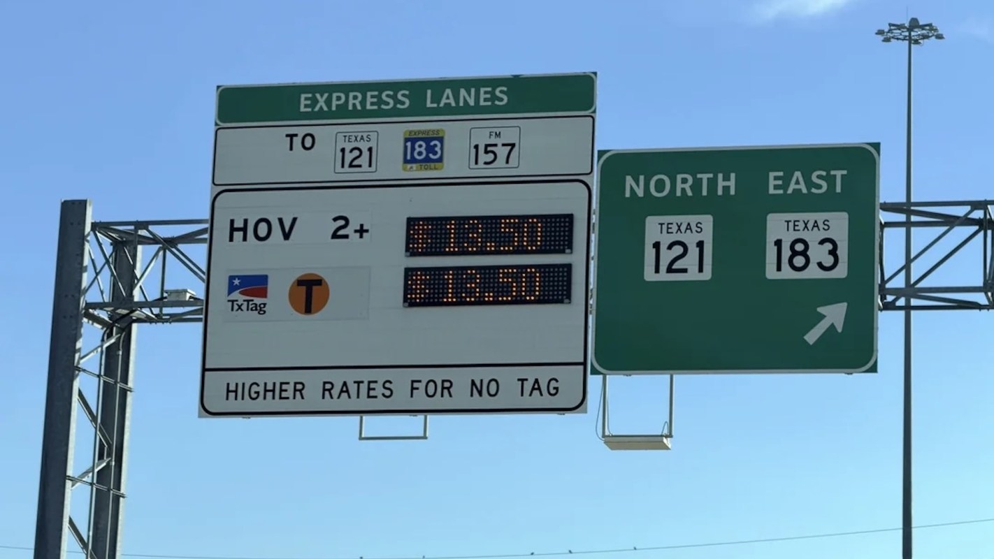A toll sign in Texas.
