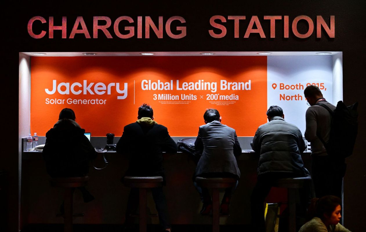 A Jackery charging station.