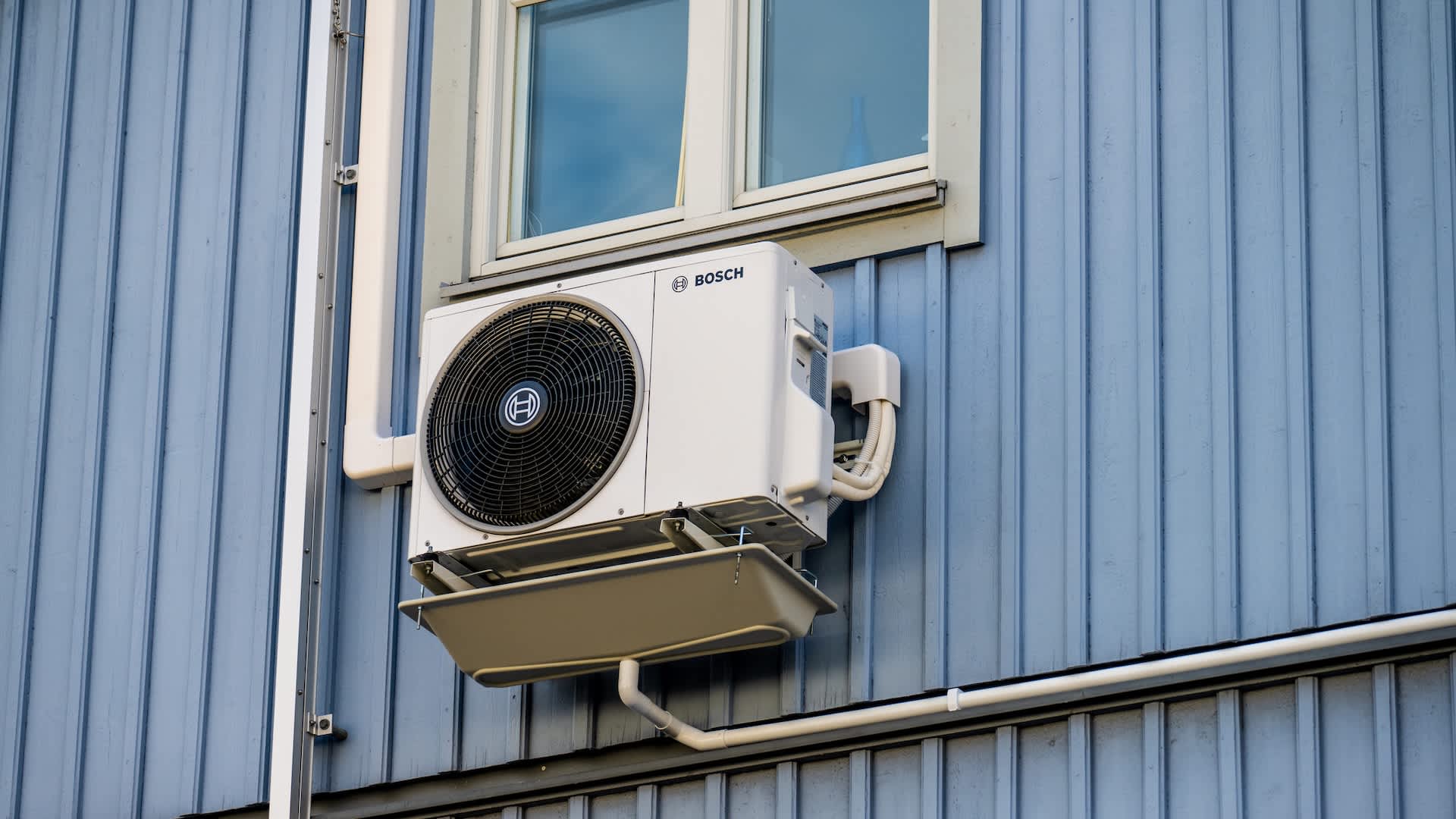 Texas homeowner eyes dual-fuel heat pump, but pros say gas rates decide if it pays