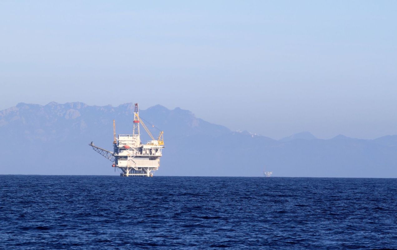 oil rig drilling platform off the California coast