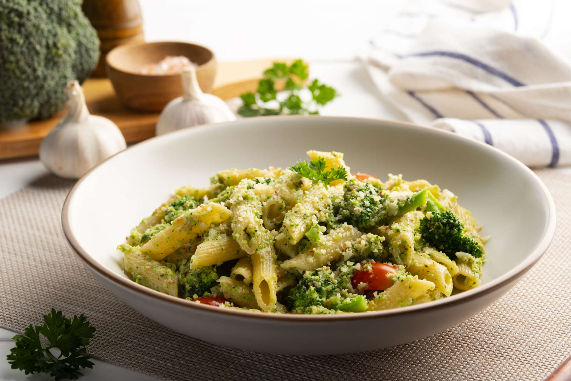 US adults who ate more plants and less meat showed slower biological aging without going vegan