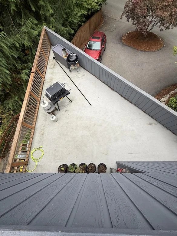 A deck in the shape of a triangle.