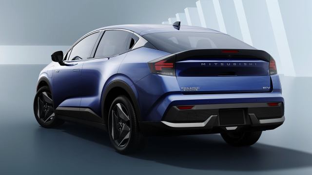 A blue Mitsubishi Eclipse EV.