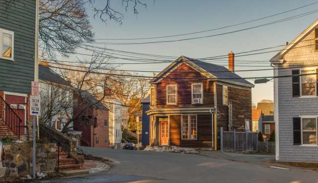 Massachusetts town clears final Green Community hurdle, tees up lower winter power bills