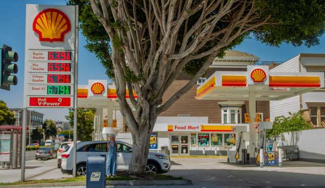 California Gov. Newsom urges early switch to cheaper 'winter blend' gas as prices near record