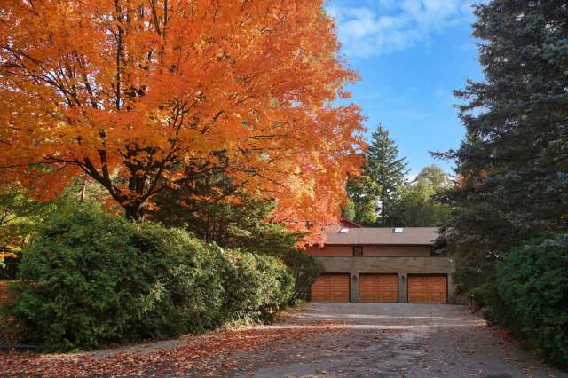 A driveway.
