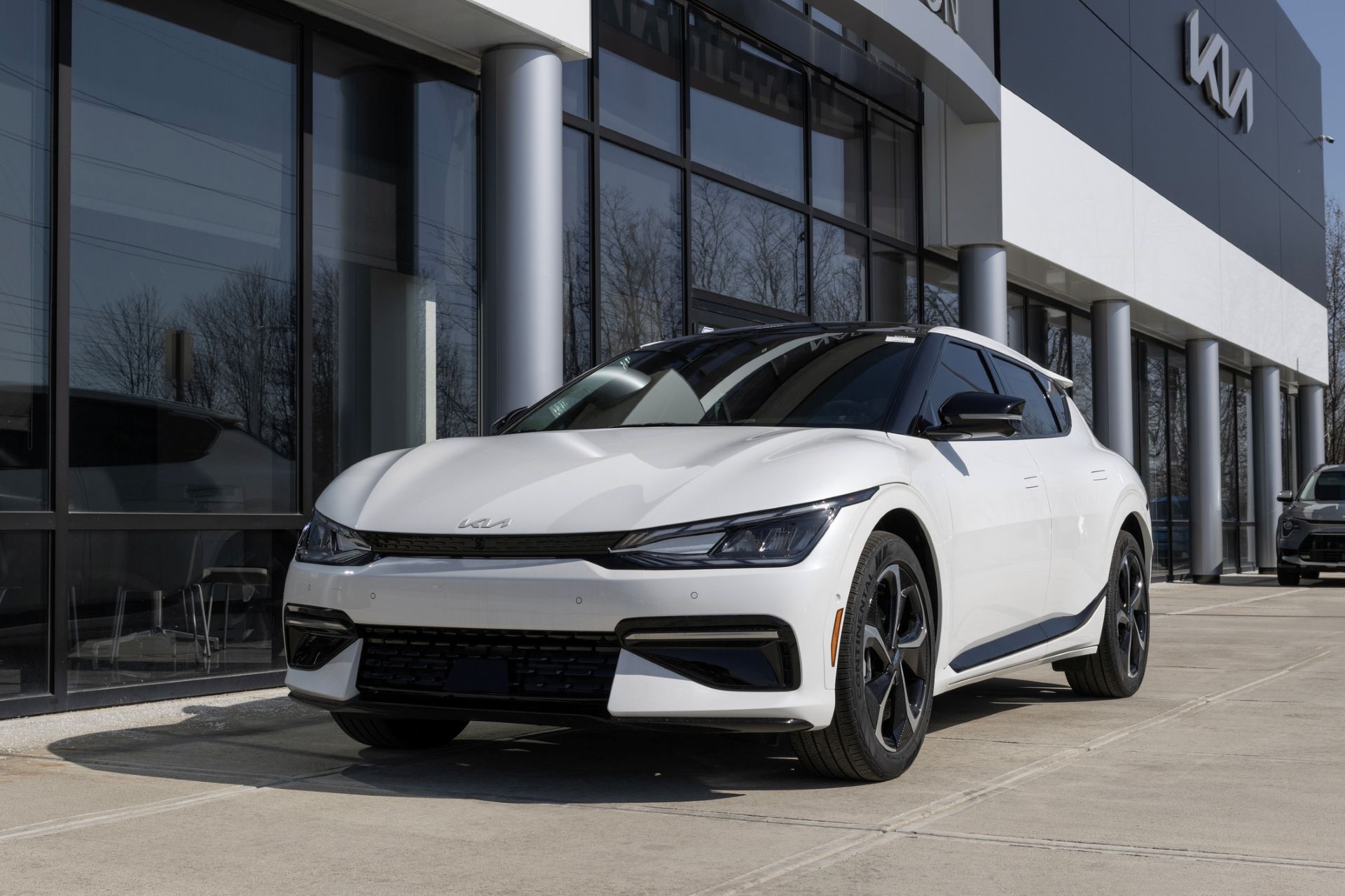 In Germany, Kia's EV6 GT tops Tesla Model Y Performance, BYD Sealion 7 in EV test