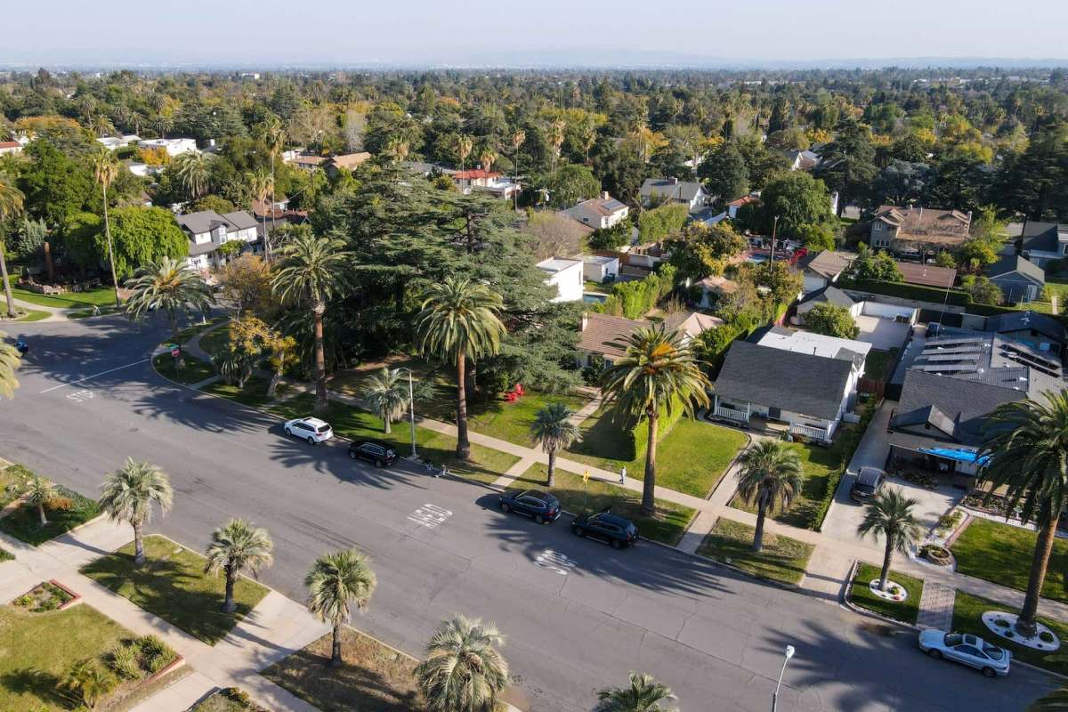 A Pasadena neighborhood.