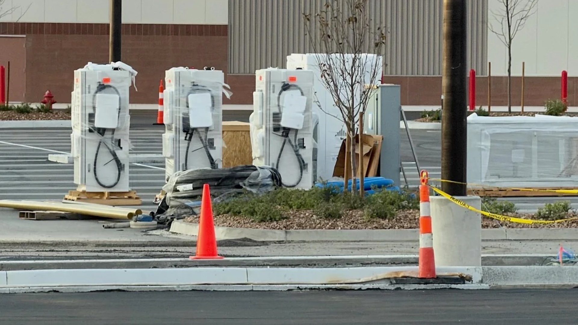 Costco shopper spots fast chargers at a new store, and EV drivers fear the rates...