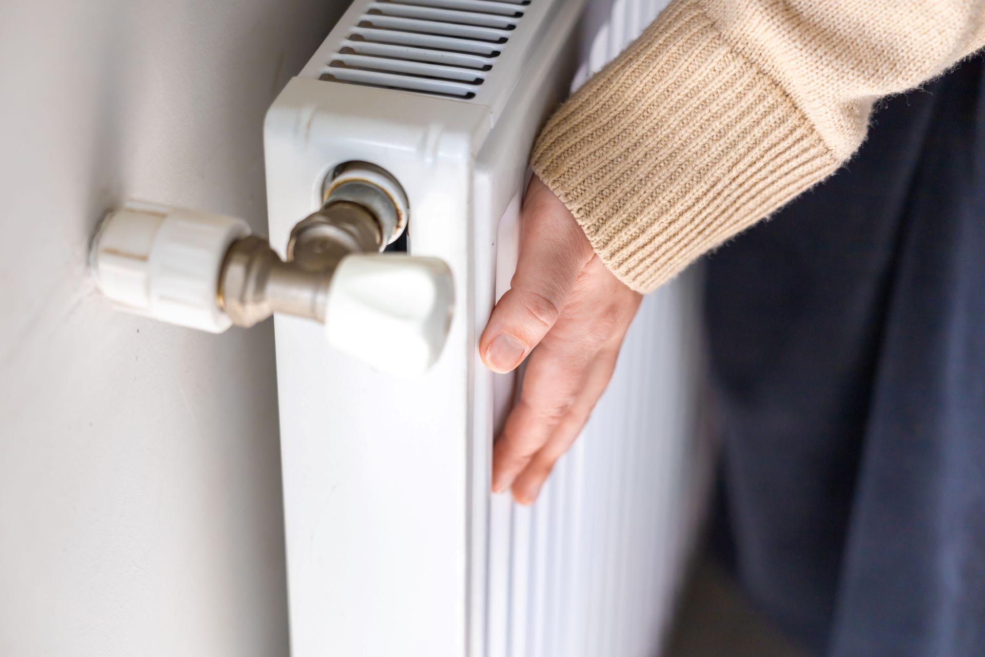Heating oil costs 'very volatile' in New York, fueling customer anxiety as winter approaches