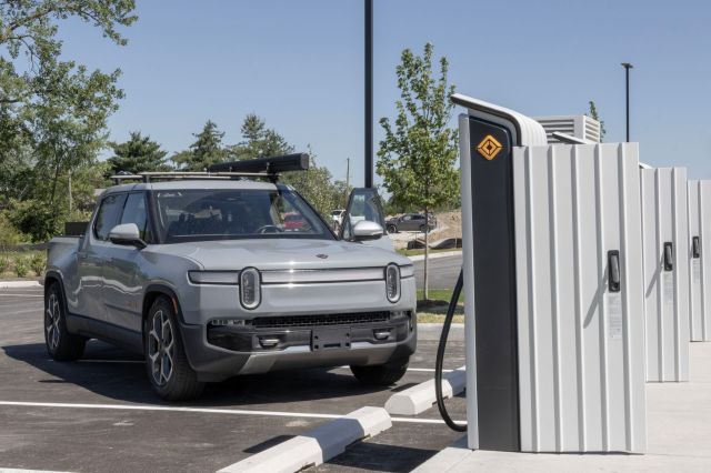 Houston's Southwest Freeway is slated for a $330,000 Rivian charging site