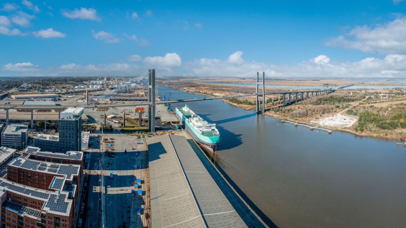 The Talmadge Memorial Bridge over the Savannah River.