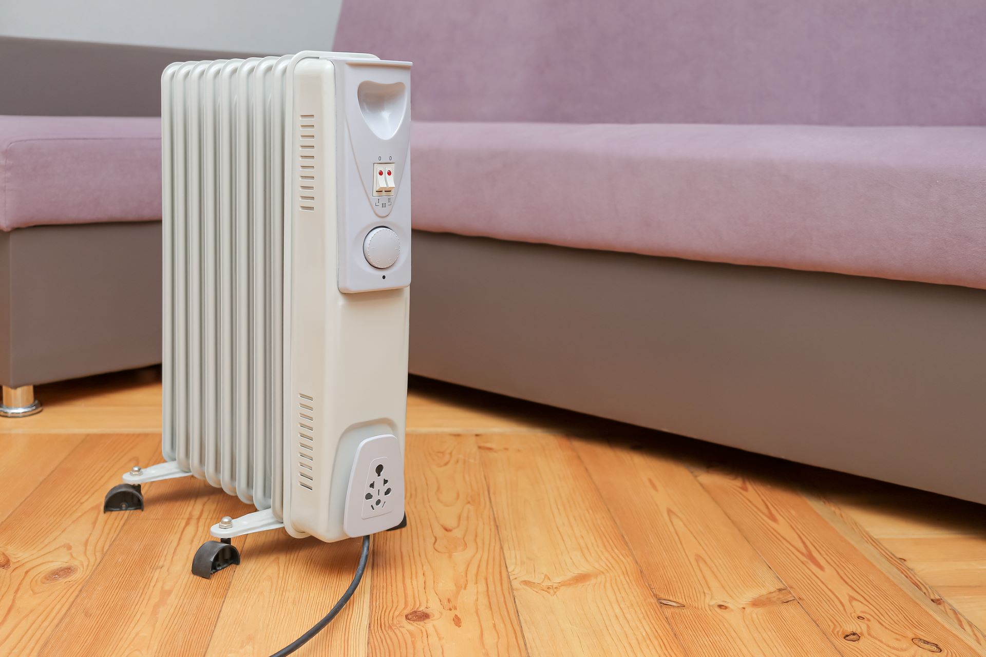 Massachusetts homeowner turns to four space heaters as heating oil prices jump 75%