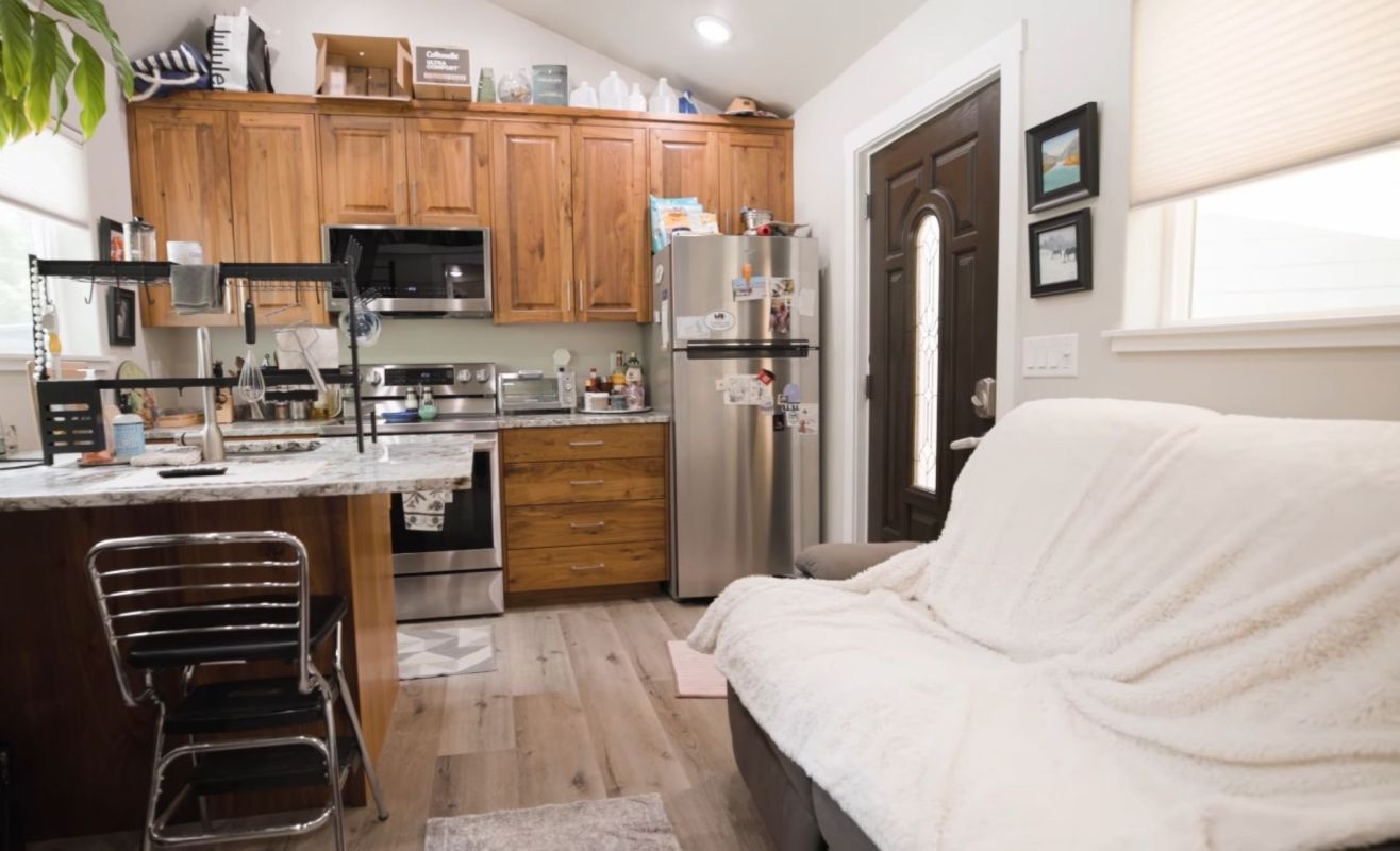 A tiny home's kitchen.