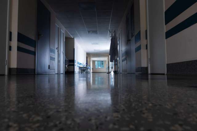 UK husband fears blackout could delay wife's chemo, then learns hospitals are first in line